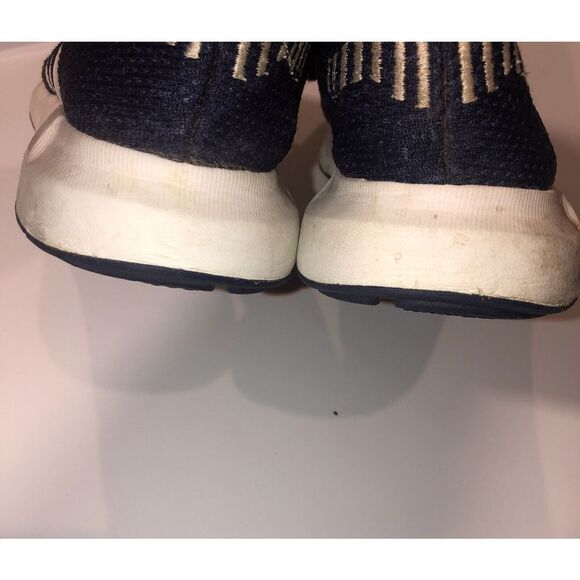 Adidas Swift Run Denim Sneakers B37118 Mens 6.5 Knit Blue Jean Navy - Picture 9 of 11